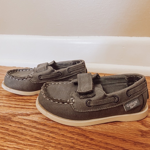 Oshkosh Toddler Loafers size 7 - Picture 2 of 5